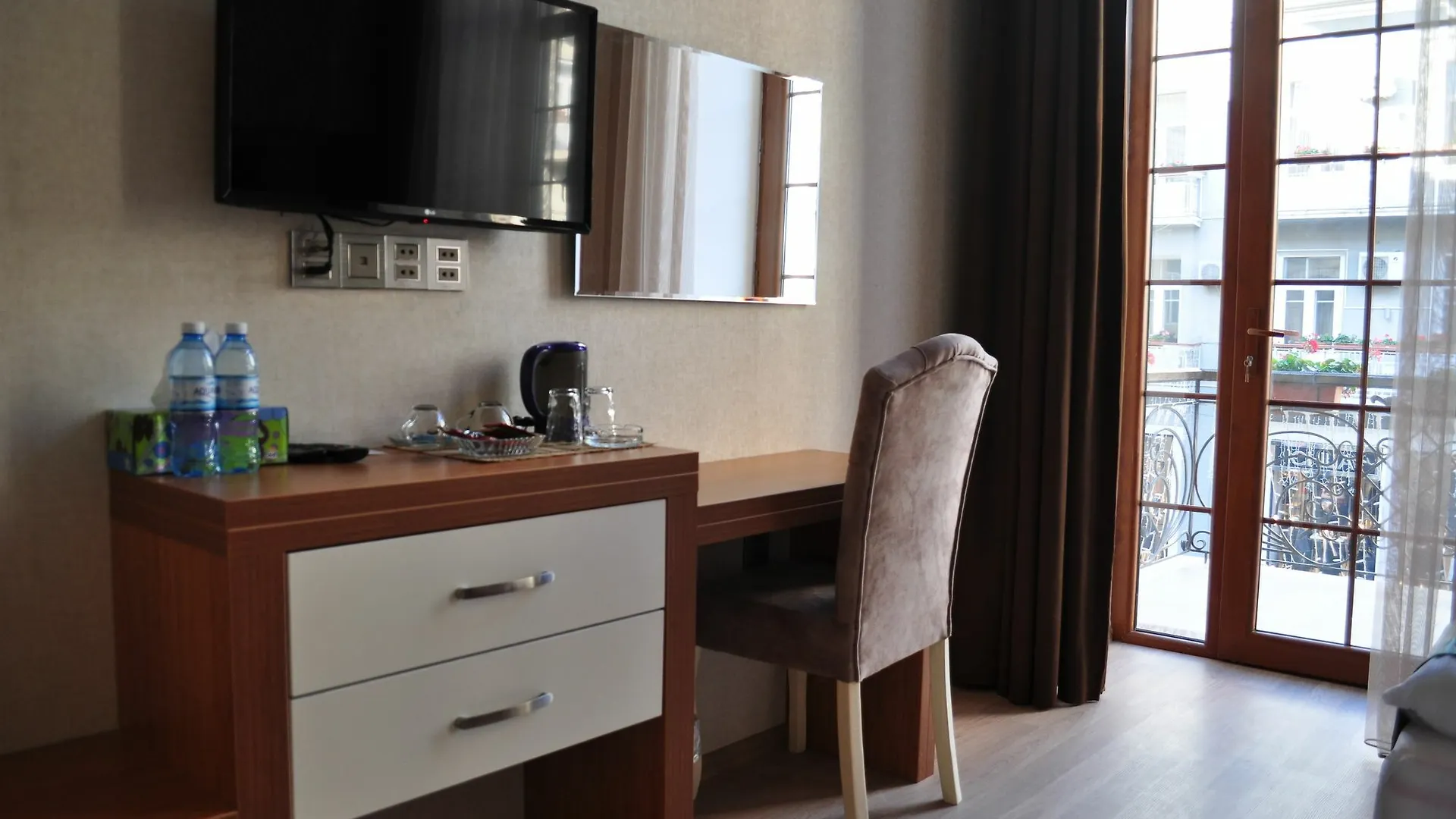 Drop Inn Baku